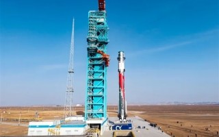 被马斯克盛赞！中国民营液体可回收火箭朱雀三号11月中下旬首飞