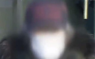 素媛案罪犯又被判了 赵斗淳违规外出再获刑3个月