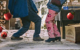 沈腾马丽新片《抓娃娃》豆瓣开分7.5 点映及预售票房破4亿
