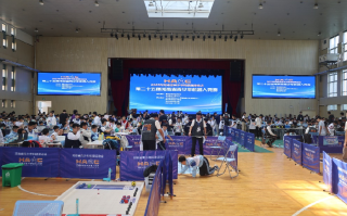 第二十五届河南省青少年机器人竞赛在郑举办 3000余名青少年角逐科技赛场