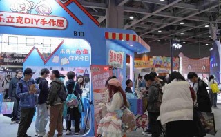 萤火虫漫展人气王！乐立克双展位解锁DIY次元狂欢，手残党也能轻松出片