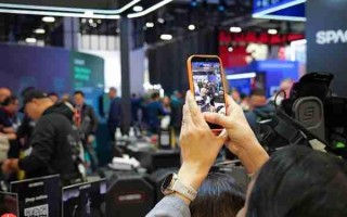 CES2026创新奖得主：傲鲨VIATRIX海外首次亮相，引领外骨骼机器人走向日常