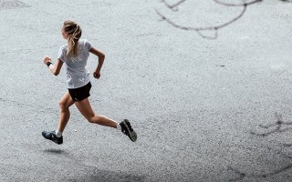 科学家计算出我们需要多少运动来“抵消”一天的久坐