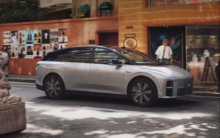 理想第三季度财报公布 营收273.65亿元 研发费用达30亿