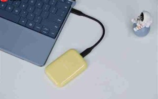 可磁吸绝配iPhone！长江存储致态灵潮流版移动SSD 2TB图赏