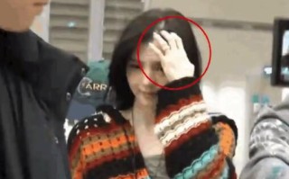韩素希无名指戒指引热议 韩素希恋情风波后首现身