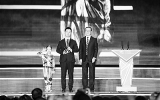 海漄：执科幻之笔在历史中“捡漏”