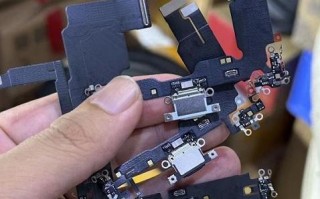 iPhone 15 系列 C 口组件实拍图曝光，或全系将统一