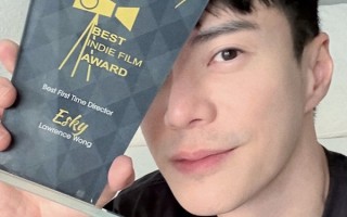 王冠逸首次执导短片《ESKY》再获最佳导演奖 跨界实力获全球瞩目