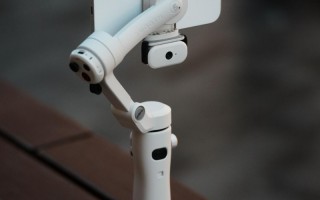 智云SMOOTH-Q5 Ultra：你的智能导演，用“体感映射”革新手机云台交互体验