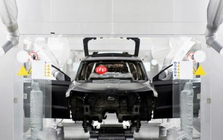 AI热潮下的隐忧：存储芯片短缺正冲击电动汽车产业