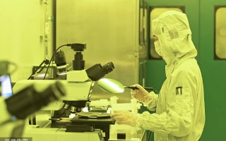 台积电、三星跌声一片！芯片巨头业绩差，产业走向引关注