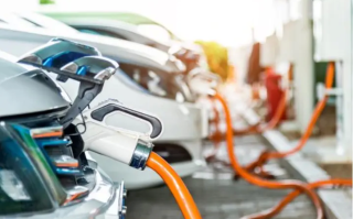 英国电信希望使用电话亭作为电动汽车充电点