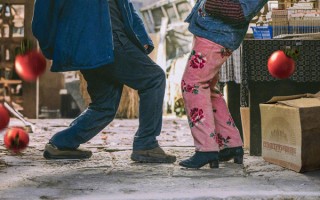 《接班人计划》（抓娃娃）《野孩子》《死侍与金刚狼》等多部新片定档暑期