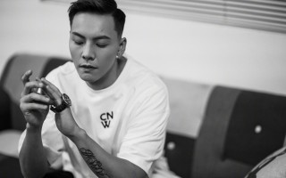 《纯真年代的爱情》开播，陈飞宇孙千上演实用与浪漫的双向奔赴