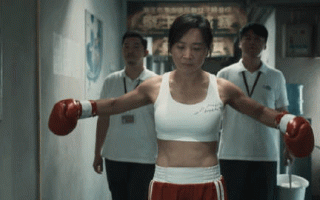 2024电影名场面盘点 贾玲露腹肌赵丽颖纵身一跳张若昀整顿职场