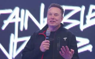 马斯克股东大会释放大量信息：FSD很快在华获批 AI或掌控未来