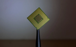 寒冬仍未结束：成熟制程晶圆代工订单不足 大厂或再次降价