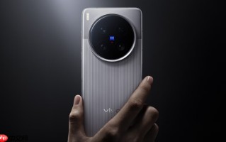 传vivo X300 Ultra将在三月发布：2亿像素＋35mm主摄