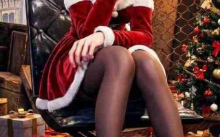 伊芙性感圣诞装！ 《剑星》官方发布节日贺图