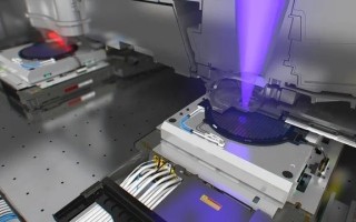 ASML称芯片行业短期受挫 计划2023年停止大规模招聘