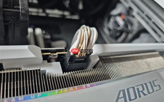 RTX 5090新年第一烧！玩游戏时闻到糊味已心知不妙