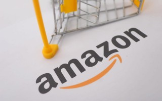 亚马逊宣布年中大促刷新公司最高单日销售纪录，用户下单3.75亿件商品