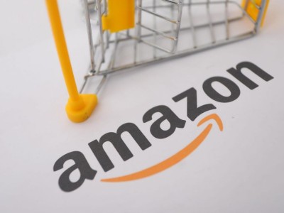 亚马逊宣布年中大促刷新公司最高单日销售纪录，用户下单3.75亿件商品