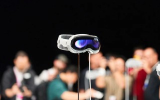 报告称Meta的AR头显落后苹果Vision Pro三年