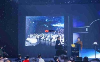 突破：中国首颗全功能空间计算MR心片亮相，万有引力让虚实无缝交融