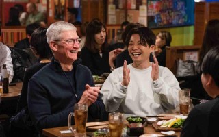 库克传明年将交棒退位？《彭博社》记者：内部完全没动静、时刻未到