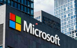 微软自立门户打造超级AI 强调「不会威胁人类」
