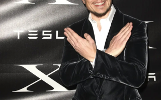 世界首富开启“X时代”，马斯克为何单单痴迷于一个字母？