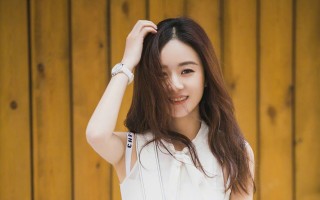 2025楼市前高后低，业内预计调整四年后已逐步企稳