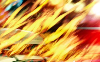 电影《出走的决心》终极海报 勇敢挣脱 驶向自我