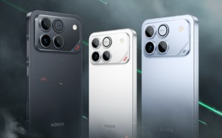 荣耀WIN系列首销日销量超过2.5万台 WIN RT占60%