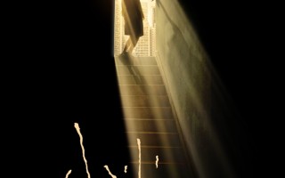 电影《小小的我》入围东京国际电影节主竞赛单元 国际海报刘春和背影引期待