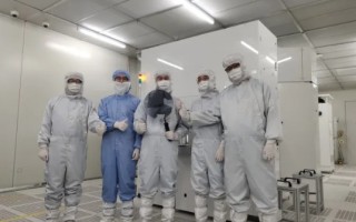 我国大尺寸半导体材料实现关键突破：首枚12英寸硅外延产品下线