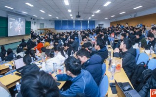 “春雨赋智 共筑未来” AMD春雨计划走进北京大学、北京交通大学，以全栈式AI解决方案赋能AI学习与创新