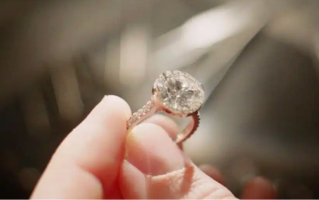 天然钻石祛魅小克重单品“随手买”，日常悦己不用等