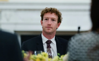 Meta股价大跌 扎克伯格财富蒸发2000亿跌出世界前三