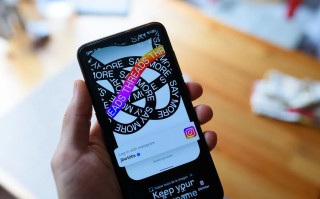 直接挑战马斯克 扎克伯格正式发布推特对手