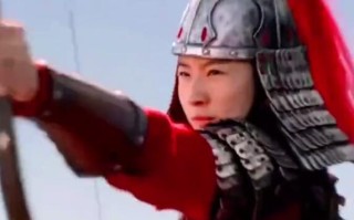 港媒曝刘亦菲杨紫琼争演徐克新片《海中女王石阳》