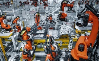 平台企业“开”进车圈，折射新能源汽车产业哪些变革？