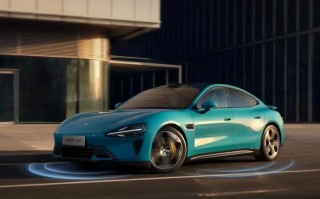 消息称小米汽车部分门店将开放端到端辅助驾驶体验，支持全程0接管