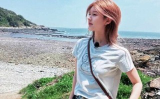 王晶揭赵露思与经纪公司闹翻真相：背后都是利益