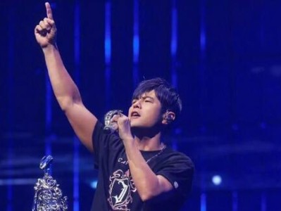 周杰伦发文告别嘉年华巡演 自曝曾恐慌发作无法上台