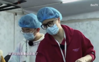 薛之谦出馊主意后被杨超越怼：玩笑一点都不好笑