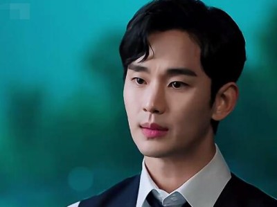 金秀贤主动降薪出演《眼泪女王》总片酬约50亿韩元