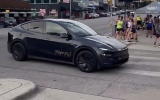 特斯拉Robotaxi将于6月22日上线 无人驾驶测试车曝光